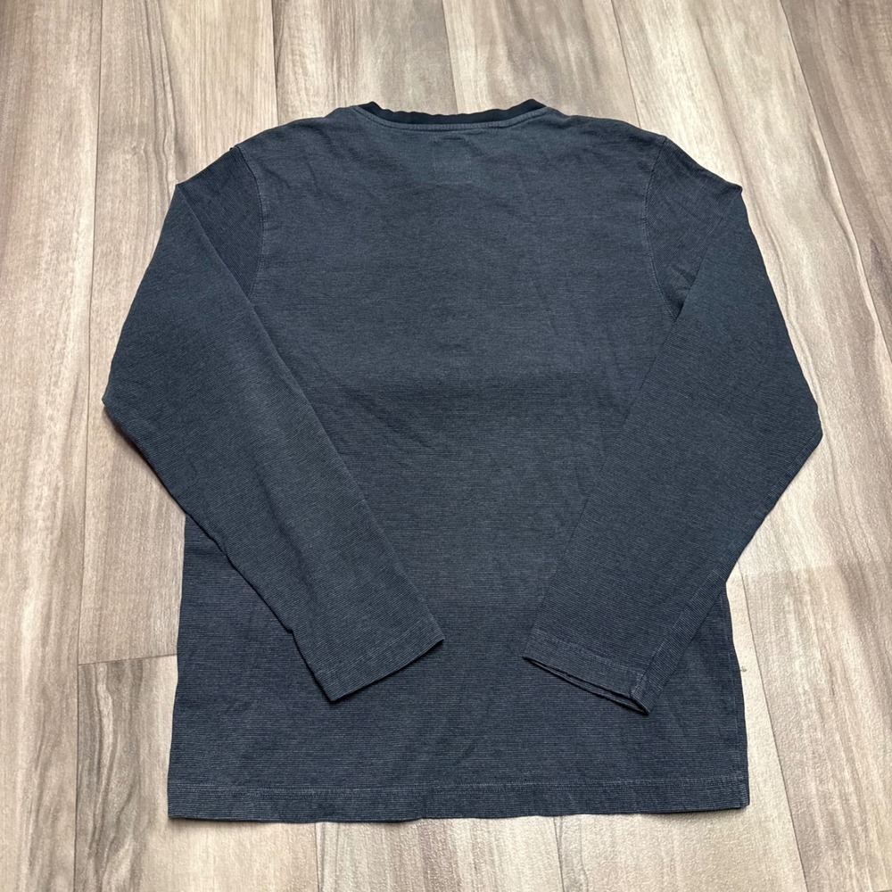 Point Zero Mens Henley Shirt Gray Long Sleeve Epaulette Textured Cotton Blend M - Picture 2 of 6